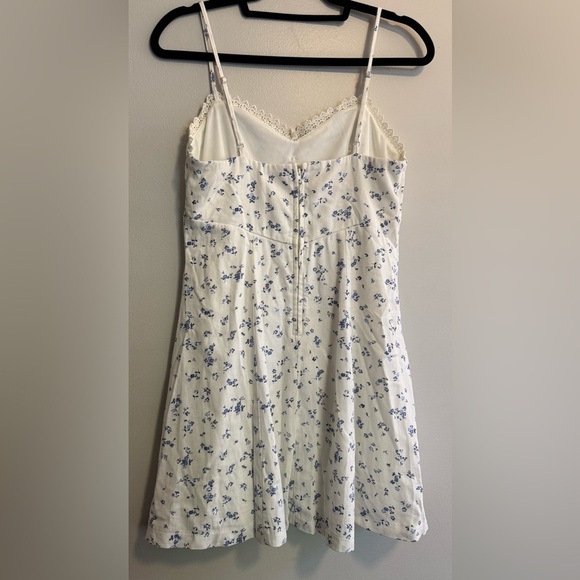 Floral Lace Trim Dress - Blue and White - Picture 4 of 4